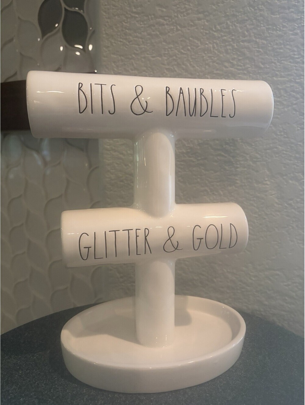 Rae Dunn BITS & BAUBLES, GLITTER & GOLD Jewelry Stand Rare HTF 2 tier Magenta